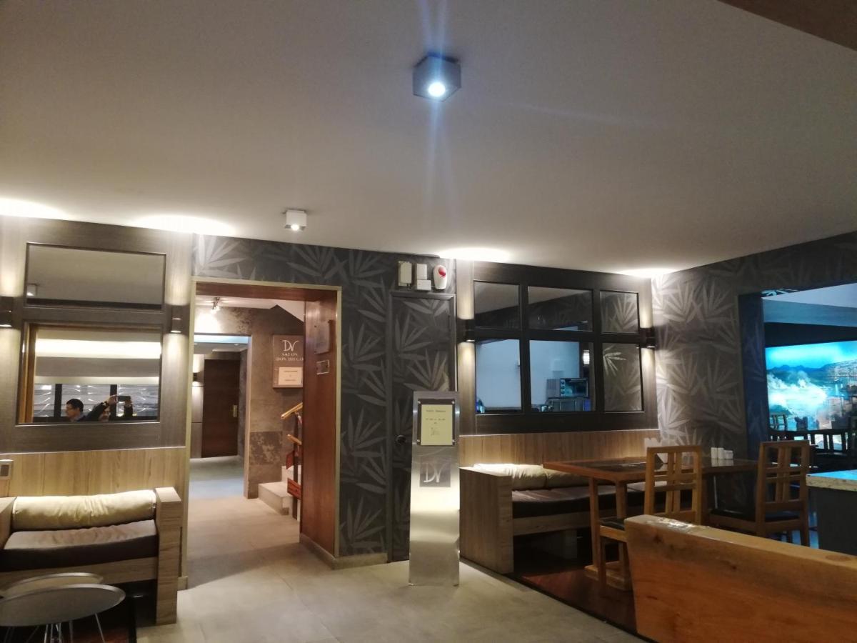 Hotel Diego De Velazquez Santiago Dış mekan fotoğraf