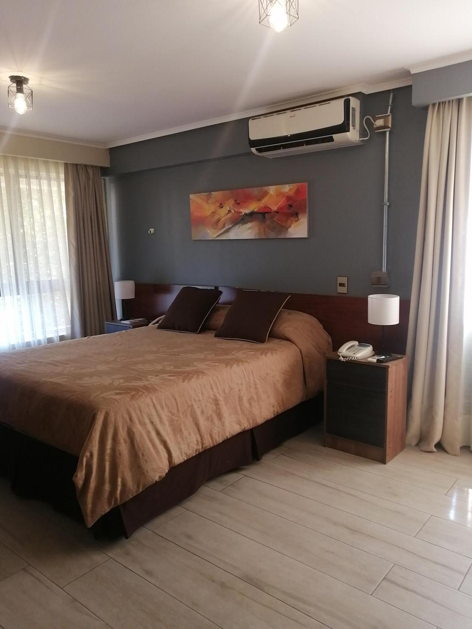 Hotel Diego De Velazquez Santiago Dış mekan fotoğraf